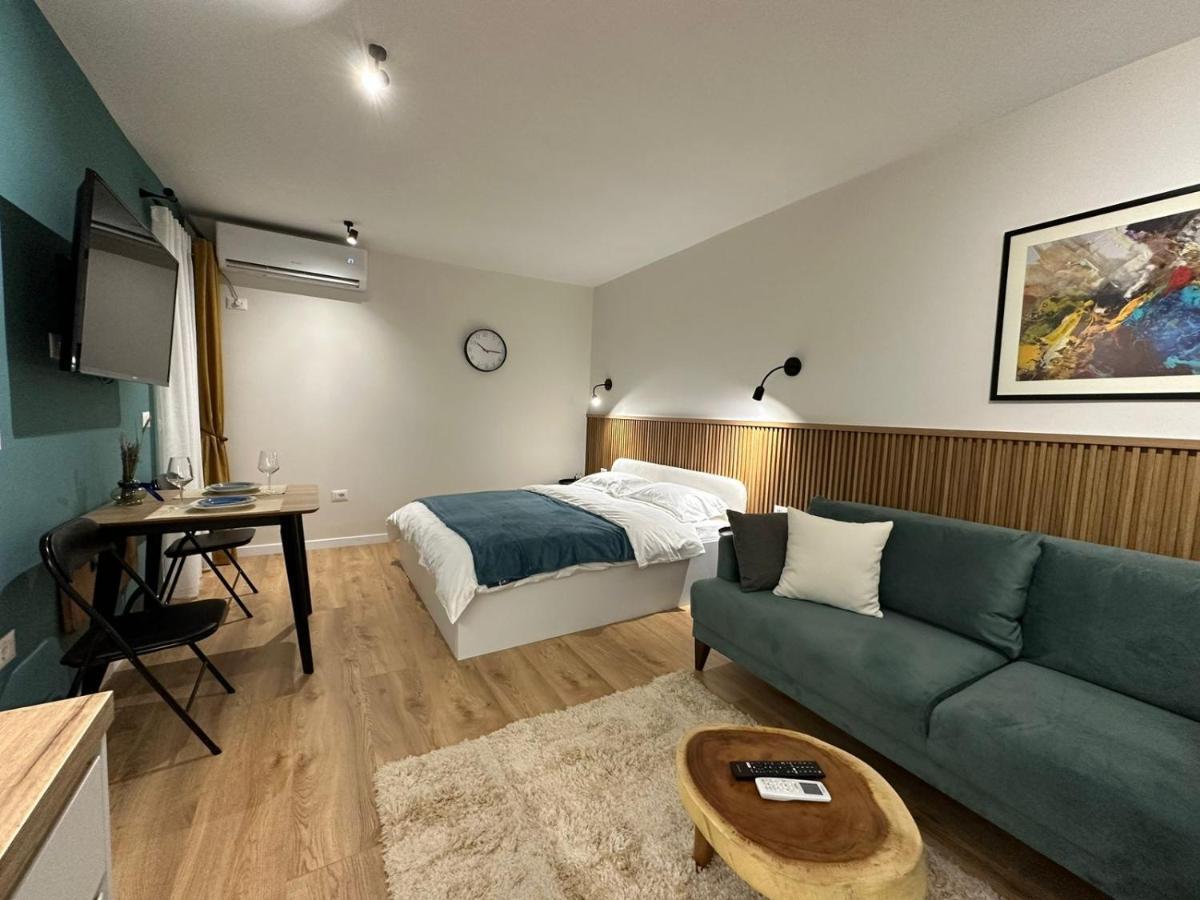 Apartament In